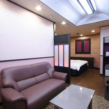 Hotel Joy (Adults Only) Комаки Экстерьер фото