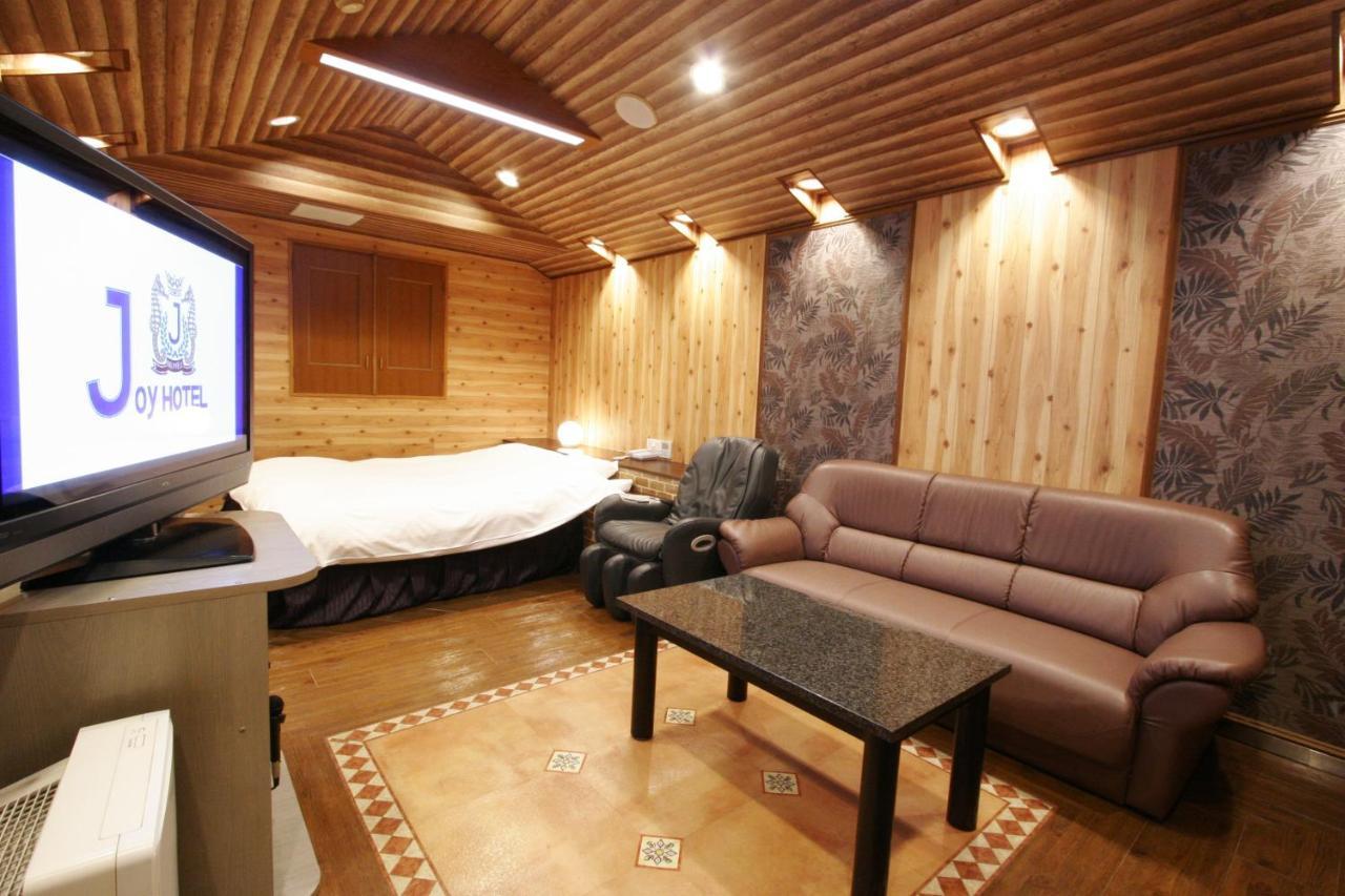 Hotel Joy (Adults Only) Комаки Экстерьер фото